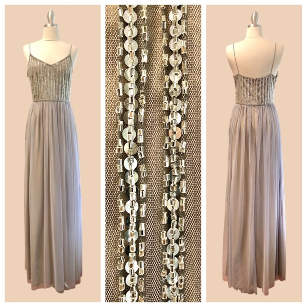 Adrianna Papell gray sleeveless embellished tulle maxi dress gown gala formal